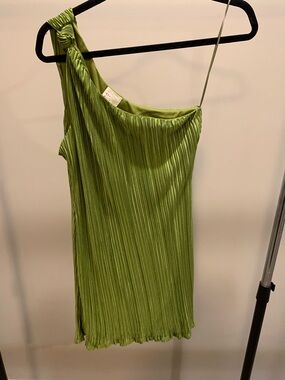 One-Shoulder Green Pleated Dress